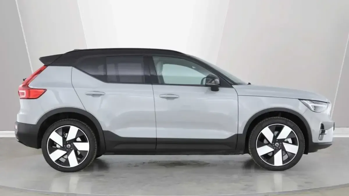 New Volvo EX40 Ultra 182 kW (248 HP) 2026 SUV