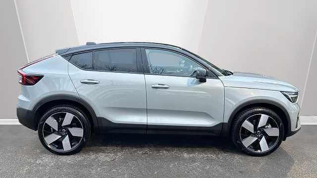 New Volvo EC40 Ultra 182 kW (248 HP) 2026 SUV