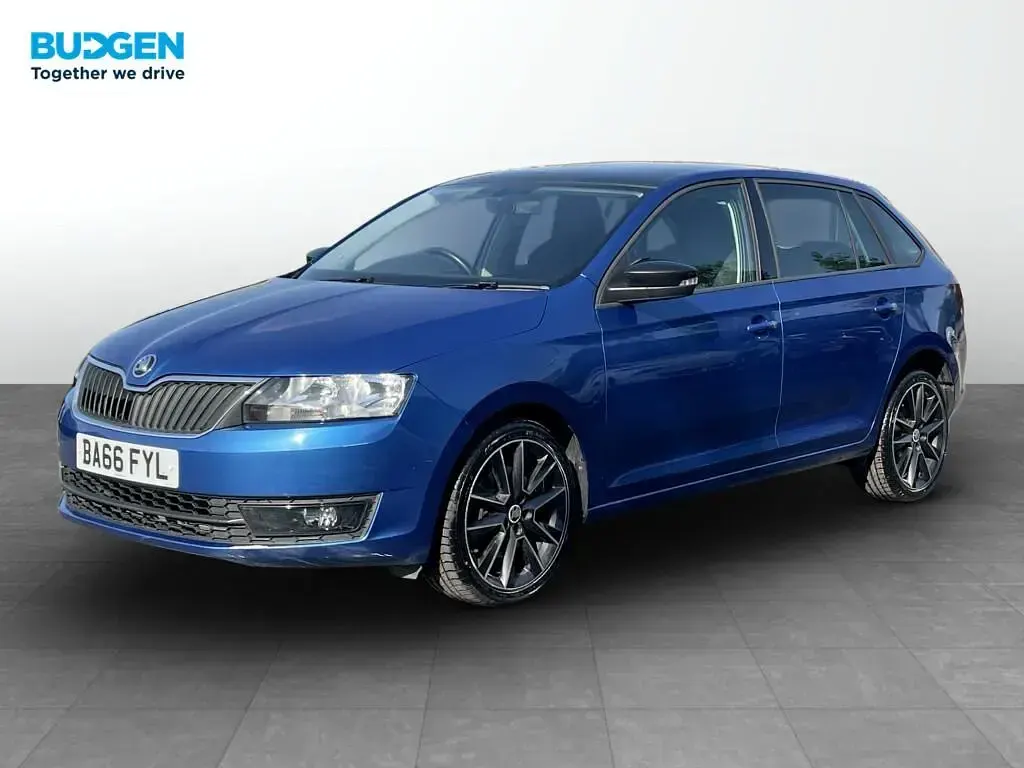 Used Skoda Rapid Sport 110 HP (80 kW) 2017 Blue Hatchback