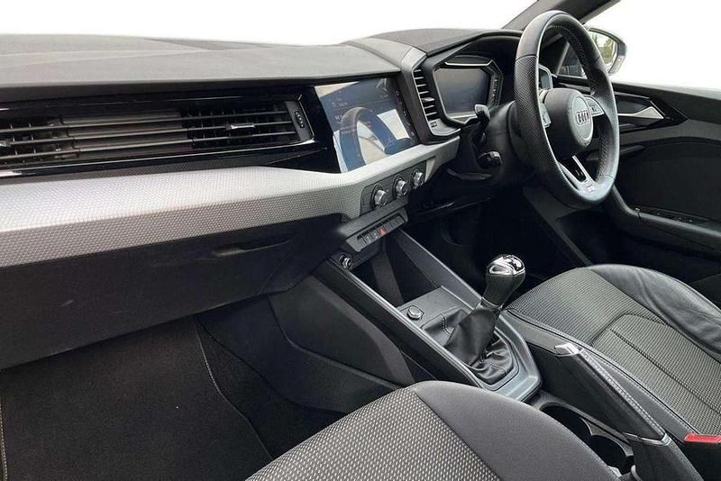 Used Audi A1 S-Line 94 HP (69 kW) 2022 Black Hatchback