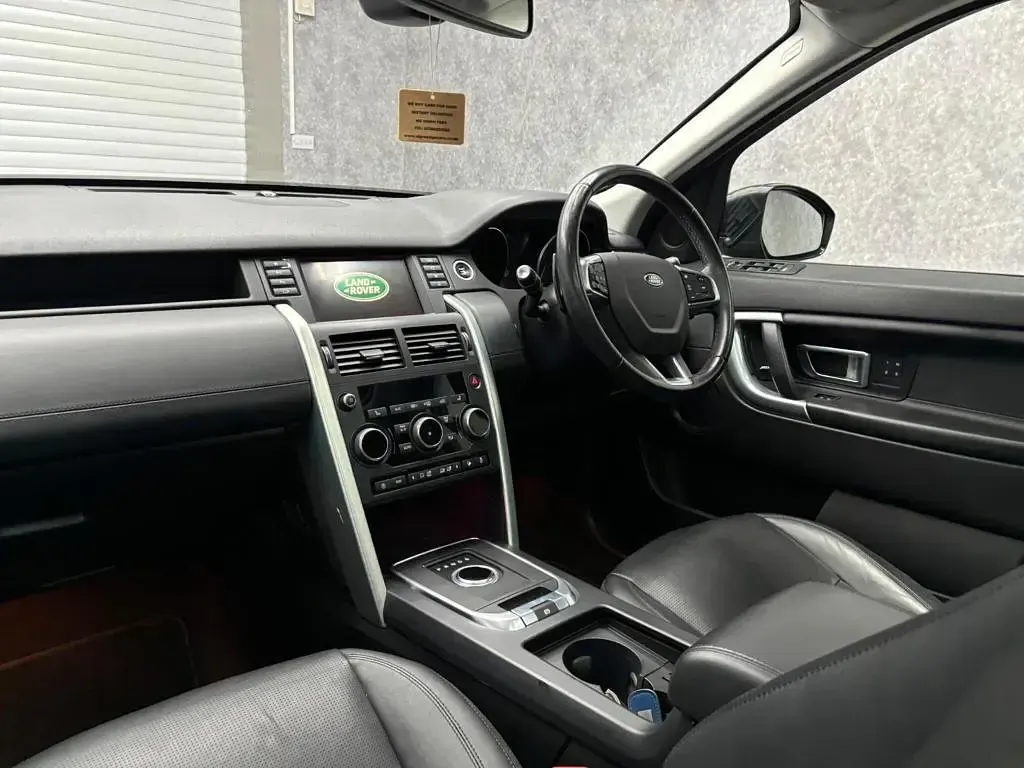 Used Land Rover Discovery Sport HSE 241 HP (177 kW) 2018 SUV