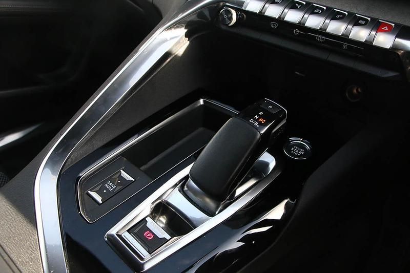 Used Peugeot 3008 GTi 222 HP (163 kW) 2021 Grey SUV