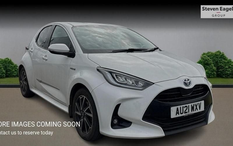 Used Toyota Yaris Hybrid Design 116 HP (85 kW) 2026 Hatchback