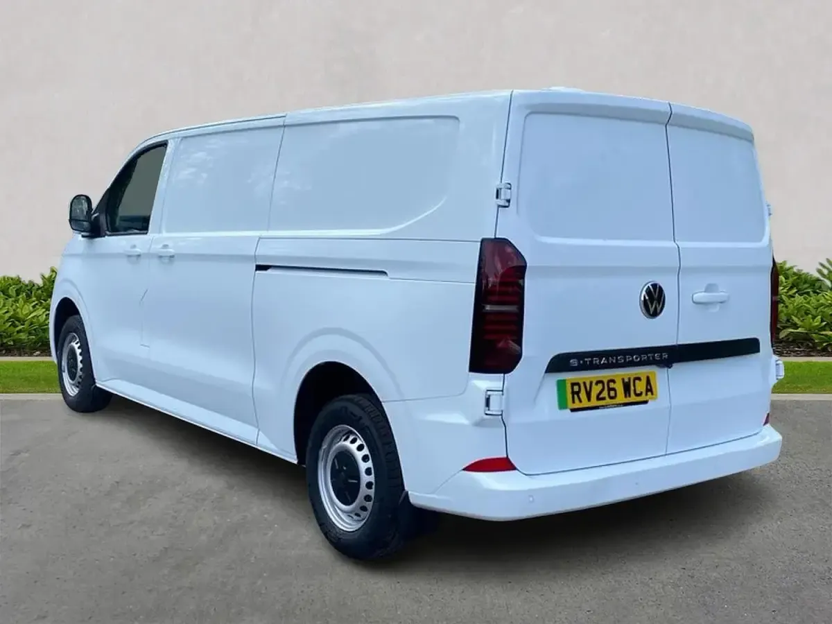 Second-hand VW Transporter 100 kW (136 CP) 2026 Alb Van