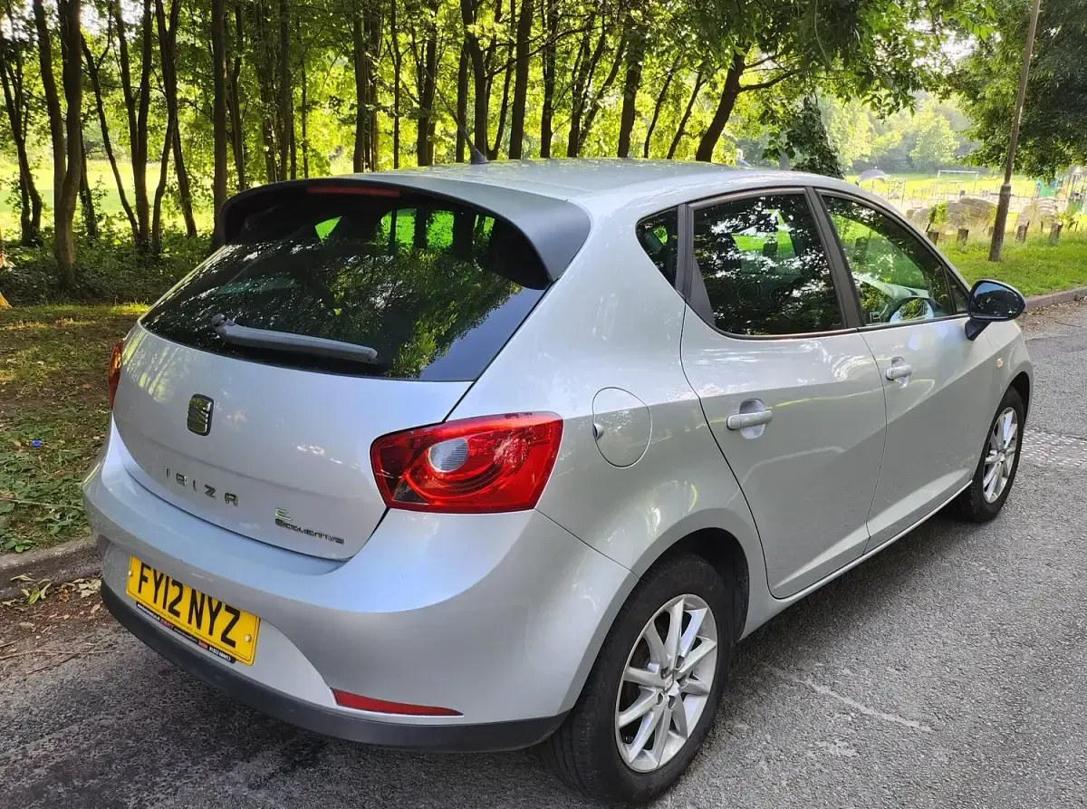Used Seat Ibiza Copa 75 HP (55 kW) 2012 Silver Hatchback