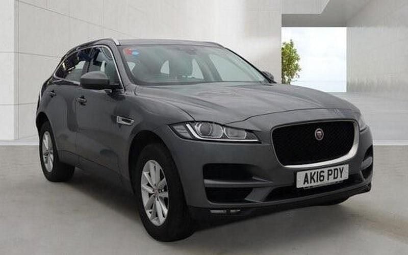 Second-hand Jaguar F-Pace Prestige 180 CP (132 kW) 2018 SUV