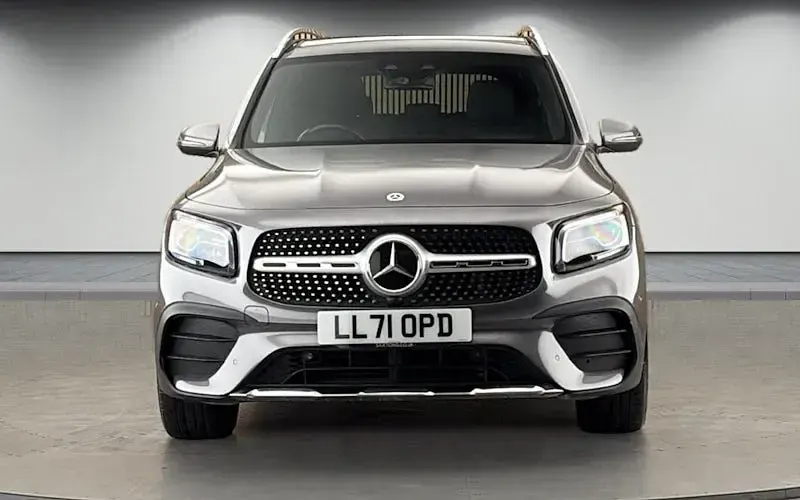 Used Mercedes GLB200 AMG line 163 HP (119 kW) 2021 Mountain grey SUV
