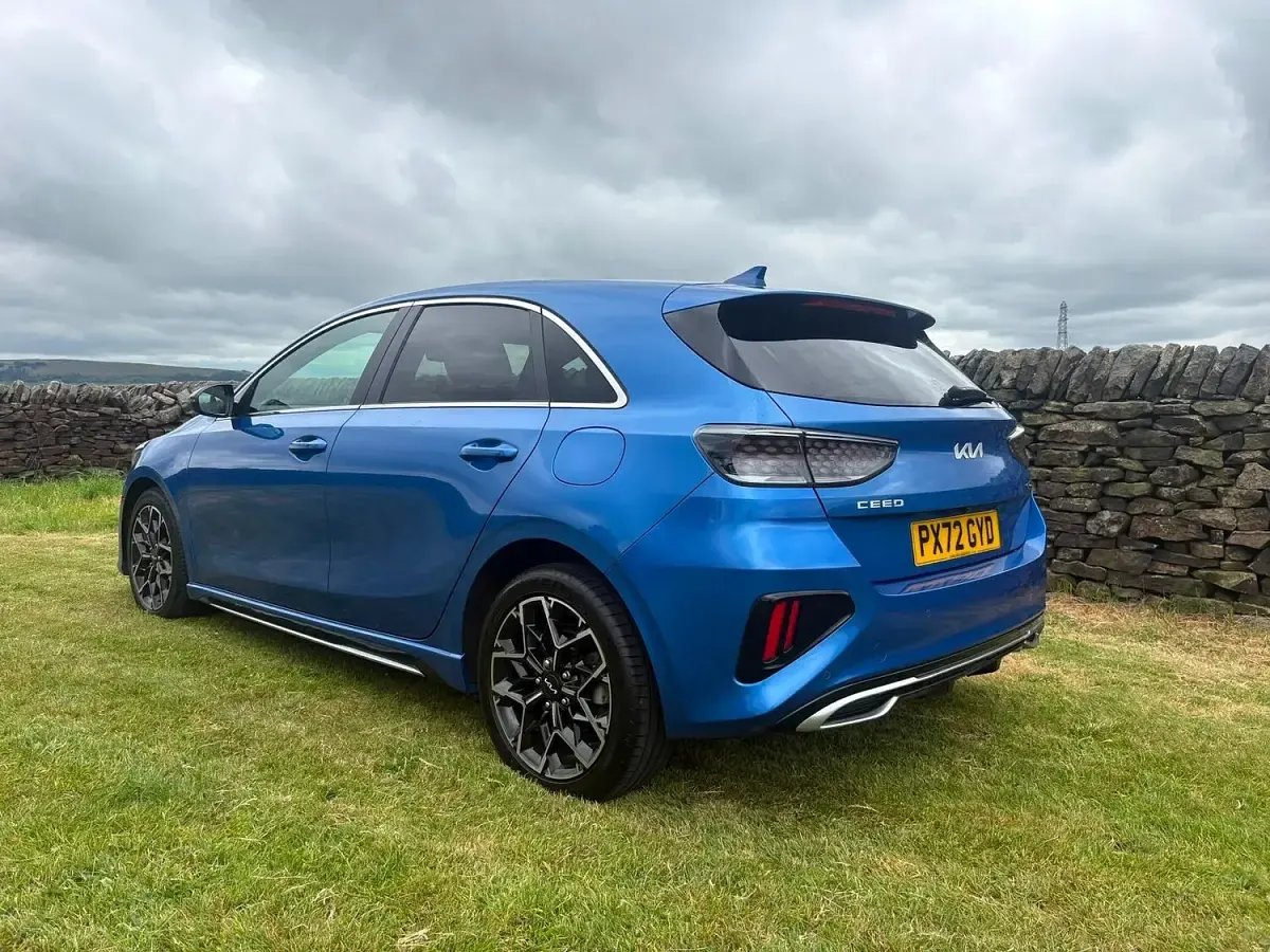 Used Kia Ceed GT-Line 2023 Blue Hatchback