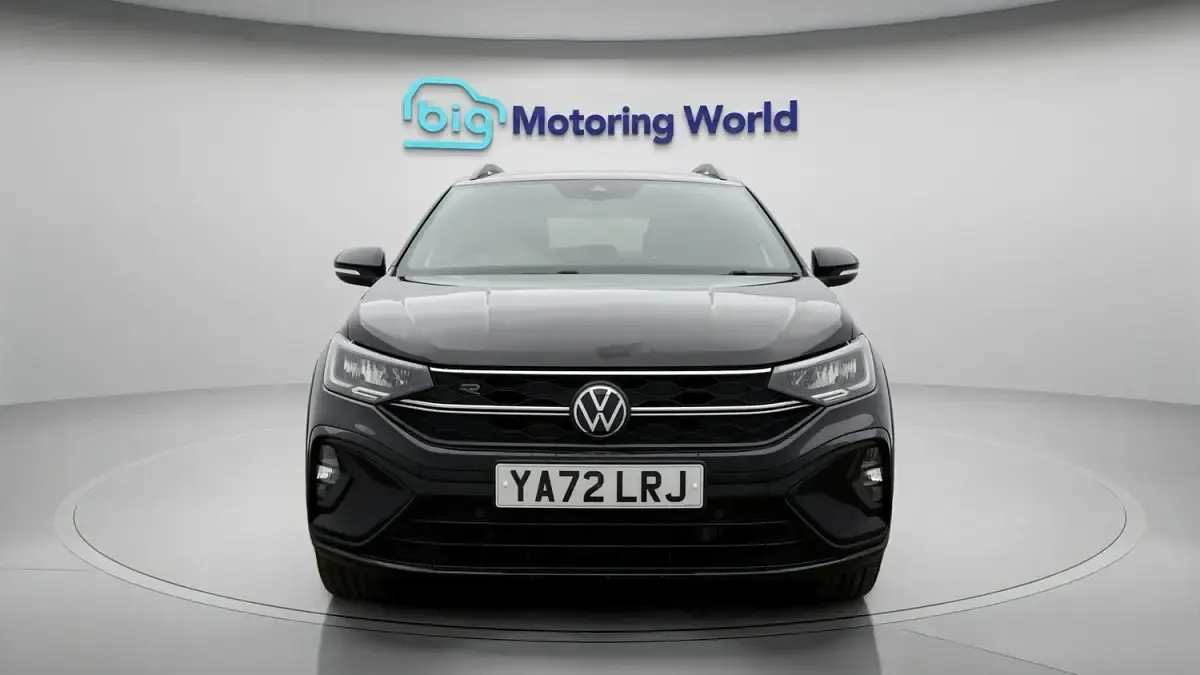 Used VW Taigo R-line 110 HP (80 kW) 2023 Black SUV