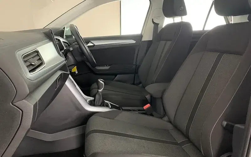 Used VW T-Roc Life 110 HP (80 kW) 2023 Grey SUV