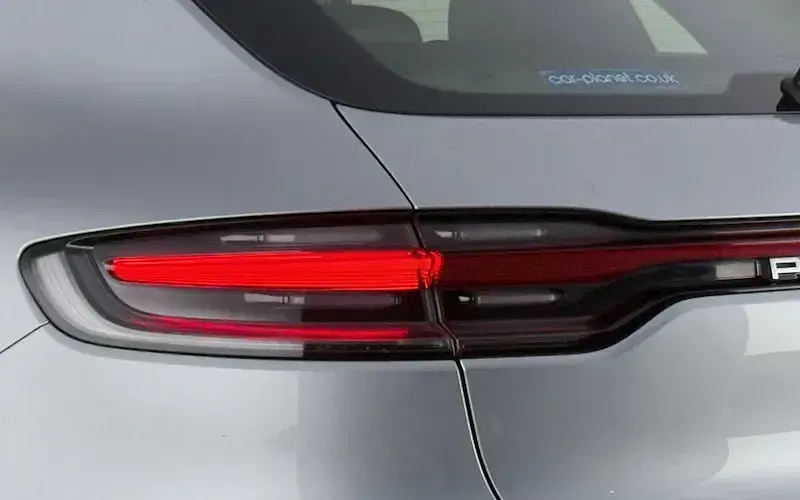 Used Porsche Macan 245 HP (180 kW) 2018 Silver SUV
