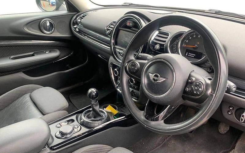 Begagnad Mini Cooper Clubman 136 HK (100 kW) 2018 Kombi