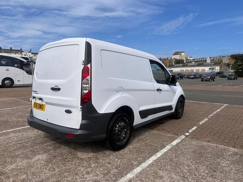 Usado Ford Transit Connect 75 HP (55 kW) 2016 Branco Monovolume