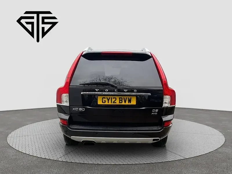 Usado Volvo XC90 Executive 200 HP (147 kW) 2012 Preto SUV