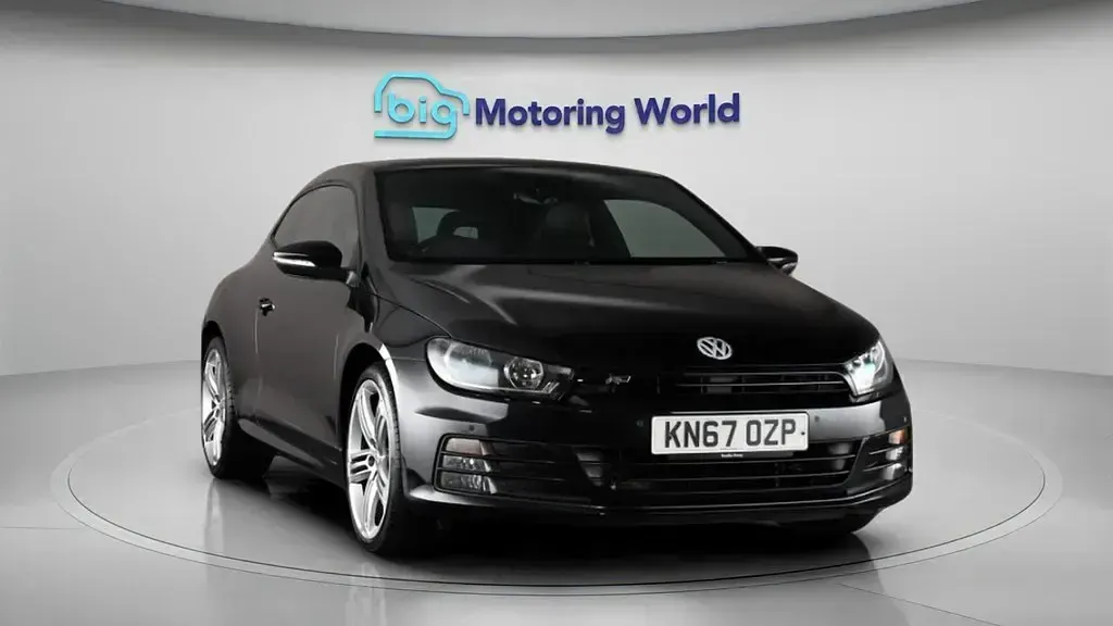 Usado VW Scirocco R-line 180 HP (132 kW) 2017 Preto Coupé