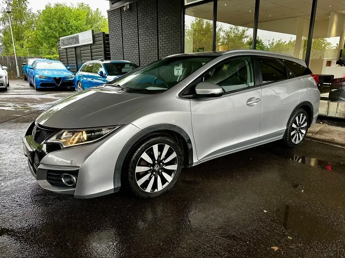 Used Honda Civic SR 142 HP (104 kW) 2016 Silver Estate