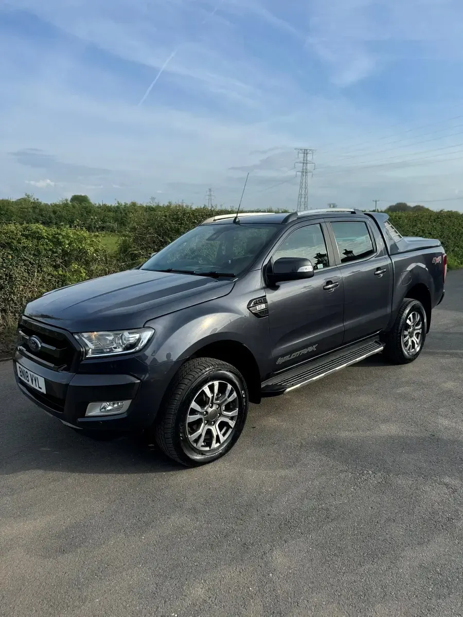 Usado Ford Ranger Wildtrack 200 HP (147 kW) 2018 Cinzento Pickup