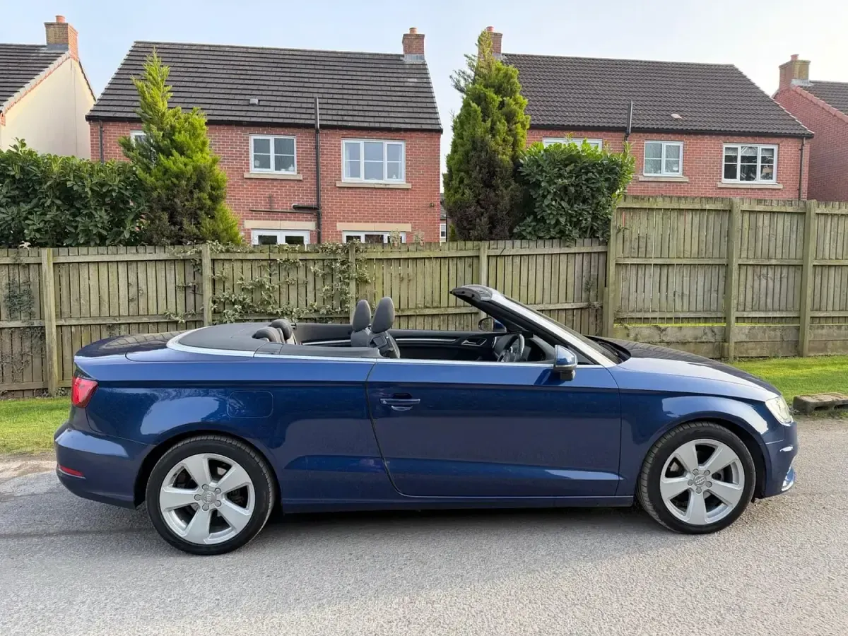 Used Audi A3 Cabriolet Sport 150 HP (110 kW) 2014 Blue Cabriolet