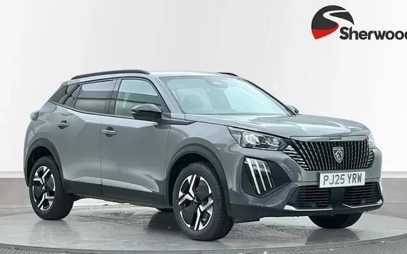 Used Peugeot 2008 Allure 101 HP (74 kW) 2024 SUV