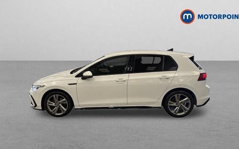 Used VW Golf VIII R-line 131 HP (96 kW) 2021 White Hatchback