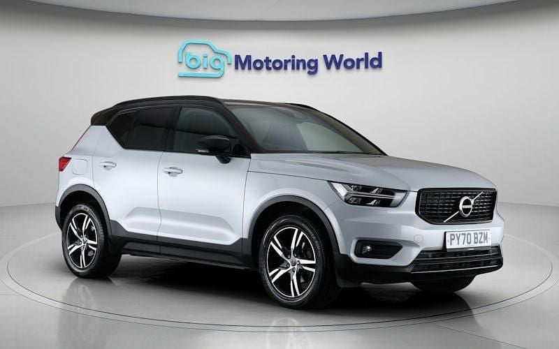 Used 2022 Volvo XC40 R-Design SUV | £23,660 (Good price) - Image 1/4