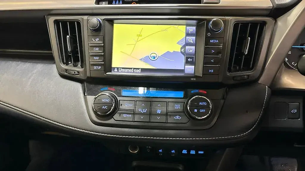Used Toyota RAV4 Hybrid 2018 Red SUV