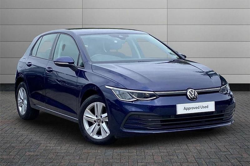 Blue Used 2023 VW Golf VIII Life Hatchback | £20,250 (Good price) - Image 1/4