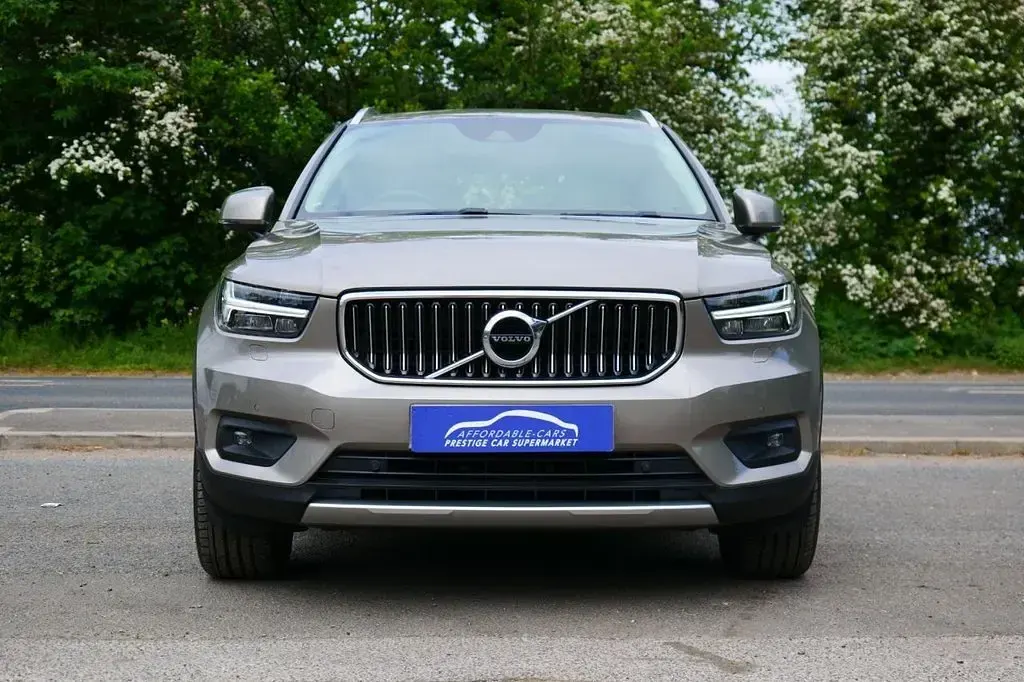 Usado Volvo XC40 Inscription 2022 Cinzento SUV
