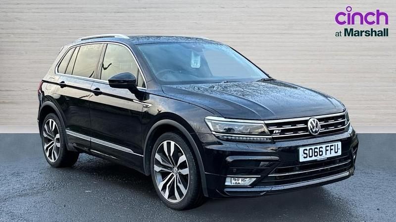 Black Used 2016 VW Tiguan R-line SUV | £15,499 (Fair price) - Image 1/4