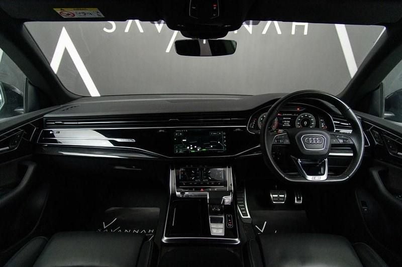 Used Audi Q8 Black Edition 340 HP (250 kW) 2022 Grey SUV