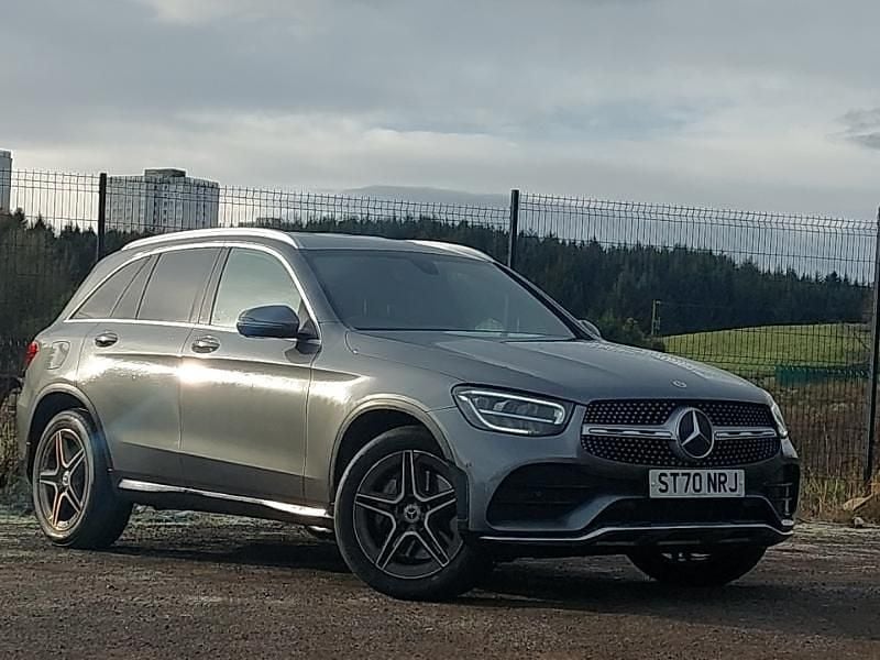 Grey Used 2020 Mercedes GLC220 AMG line SUV | £23,498 (Fair price) - Image 1/4