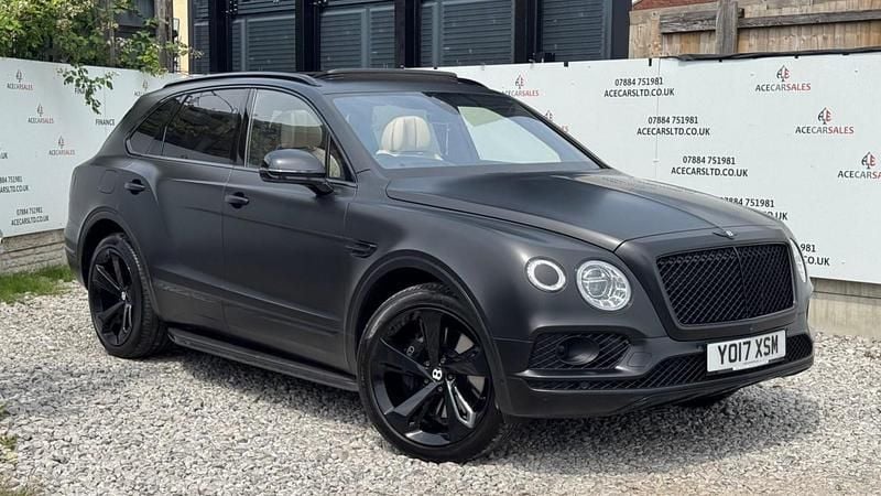 Black Used 2017 Bentley Bentayga SUV | £52,995 (Good price) - Image 1/4