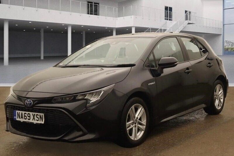 Black Used 2019 Toyota Corolla Hatchback | £13,999 (Fair price) - Image 1/1