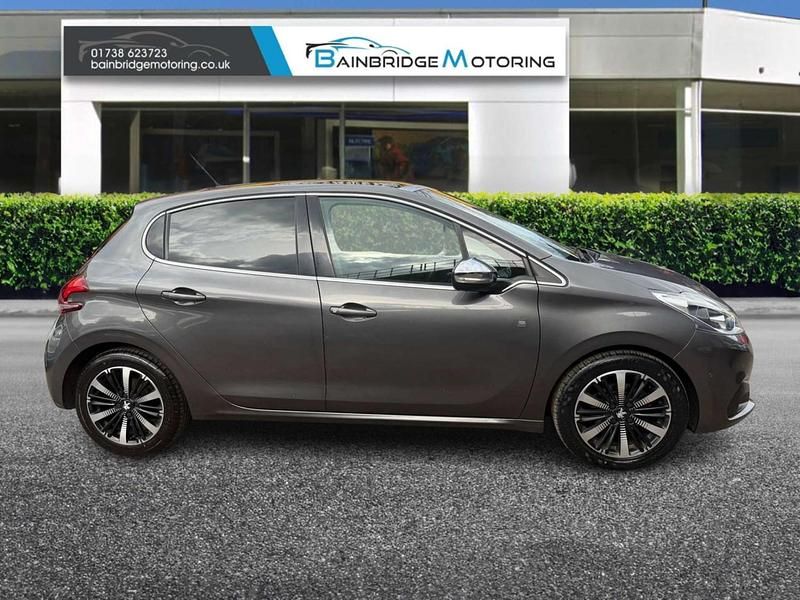 Used Peugeot 208 S 2018 Grey Hatchback
