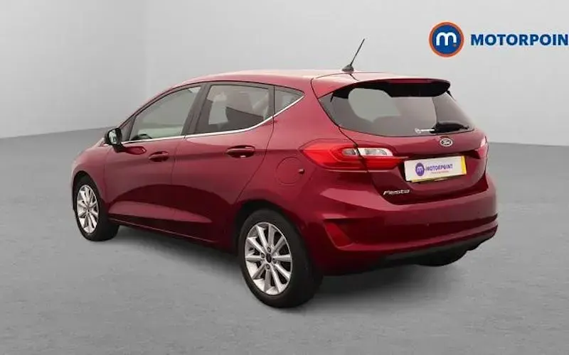 Używany Ford Fiesta Titanium 101 KM (74 kW) 2021 Hatchback
