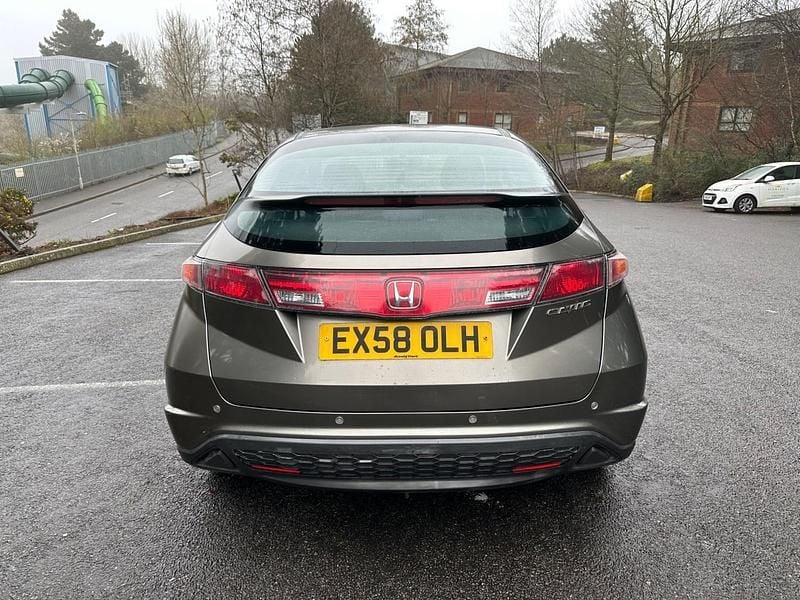 Used Honda Civic SE 100 HP (73 kW) 2008 Grey Hatchback