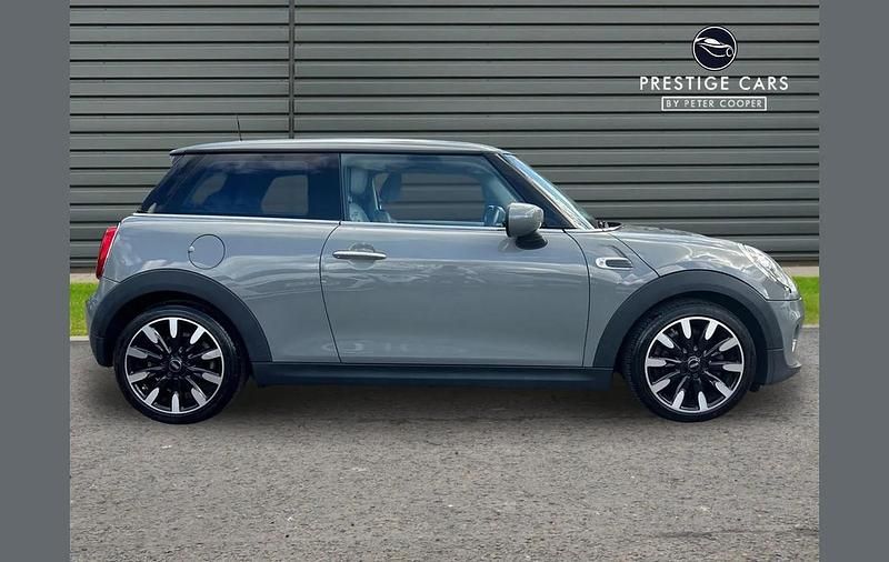 Used Mini Cooper Exclusive 134 HP (98 kW) 2019 Grey Hatchback