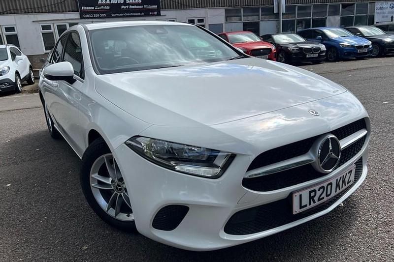 White Used 2020 Mercedes A180 SE Hatchback | £15,995 (Good price) - Image 1/1