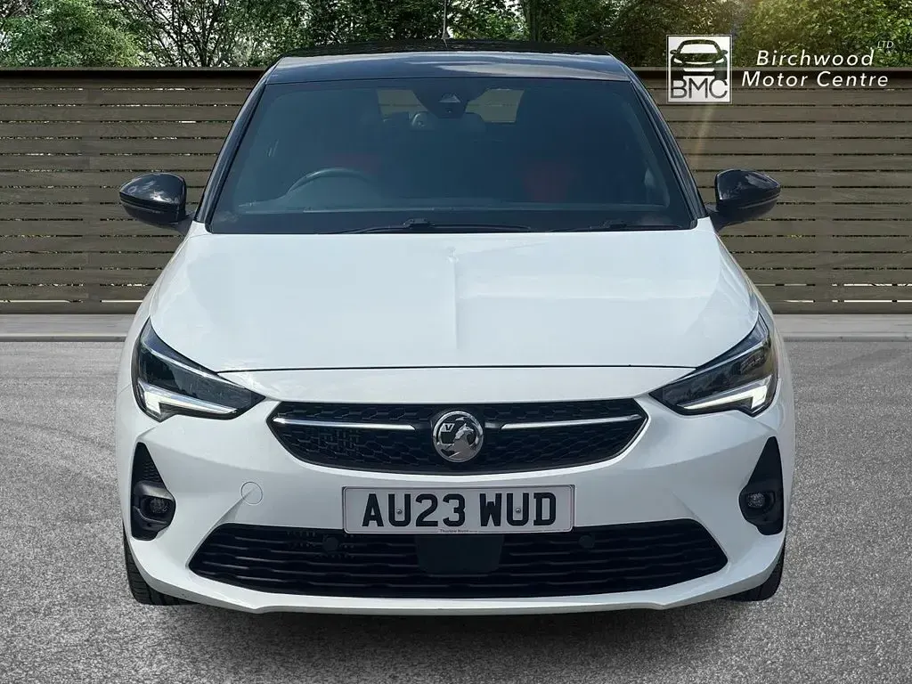 Used Vauxhall Corsa GS Line 100 HP (73 kW) 2023 White Hatchback