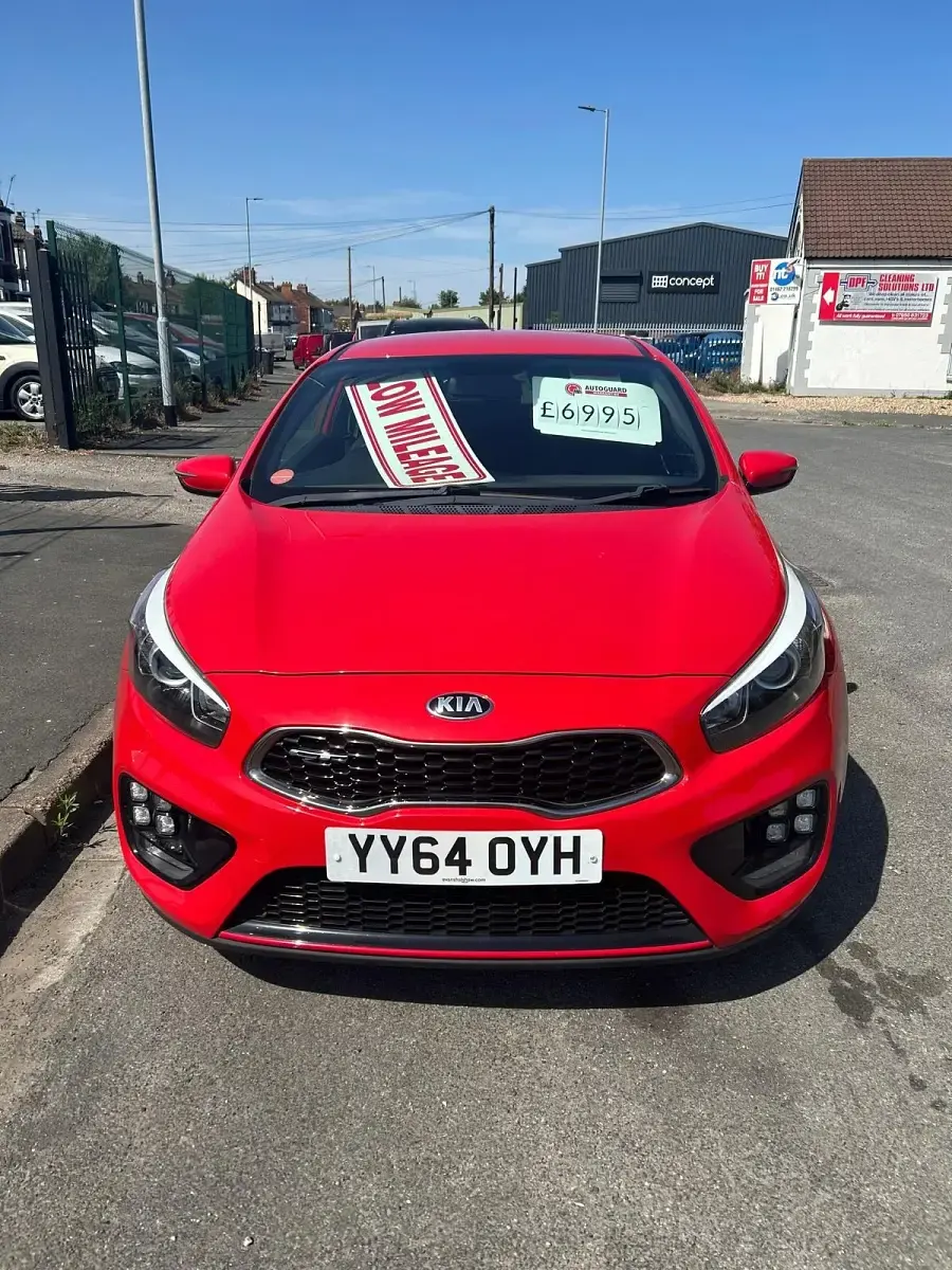 Used Kia ProCeed GT 2014 Red Hatchback