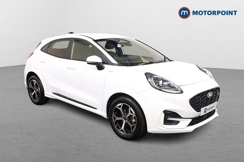 White Used 2025 Ford Puma Gen-E ST-Line Hatchback | £20,649 (Fair price) - Image 1/4