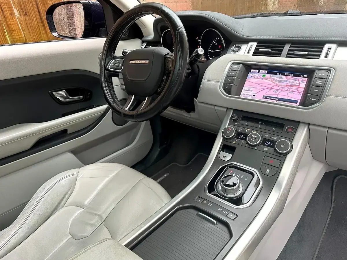 Begagnad Land Rover Range Rover evoque 2012 Blå SUV
