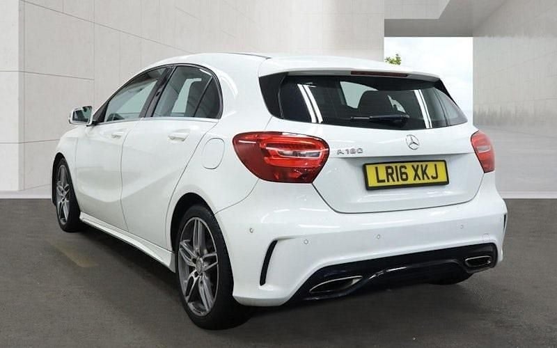Used Mercedes A180 Executive 122 HP (89 kW) 2018 Hatchback