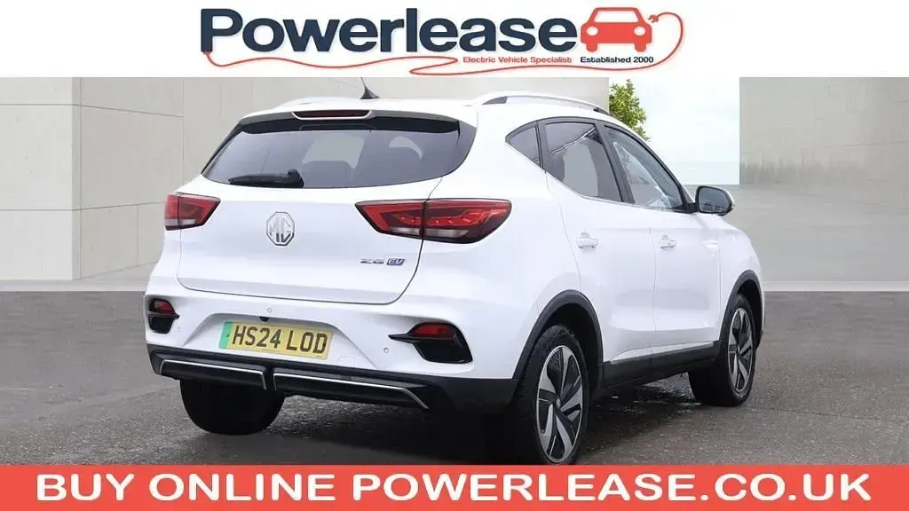 Used MG ZS Trophy Connect 114 kW (156 HP) 2024 White SUV