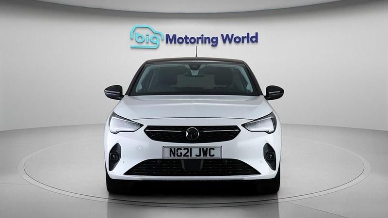 Used Vauxhall Corsa Edition 75 HP (55 kW) 2021 White Hatchback