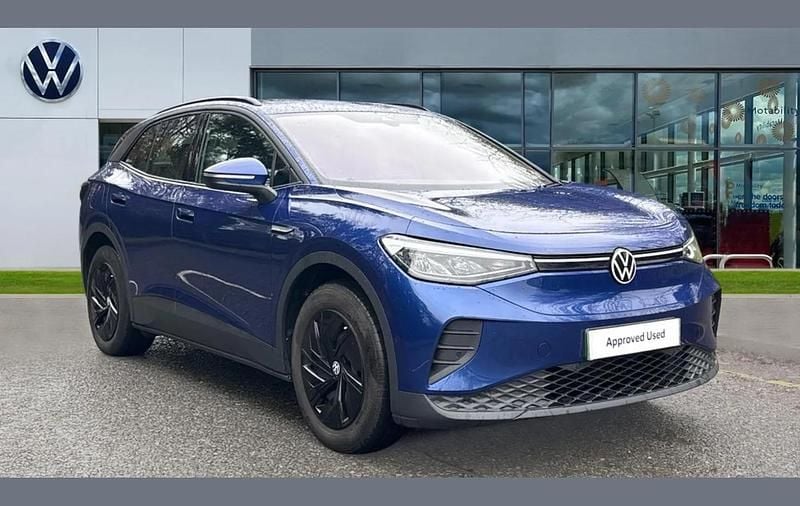 Blue Used 2023 VW ID.4 Pure SUV | £19,450 (Fair price) - Image 1/4