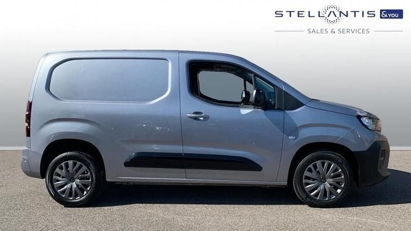 Grey Used 2024 Peugeot Partner S MPV | £17,083 (Fair price) - Image 1/4