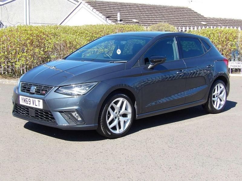 Begagnad Seat Ibiza FR 2020 Grå Halvkombi