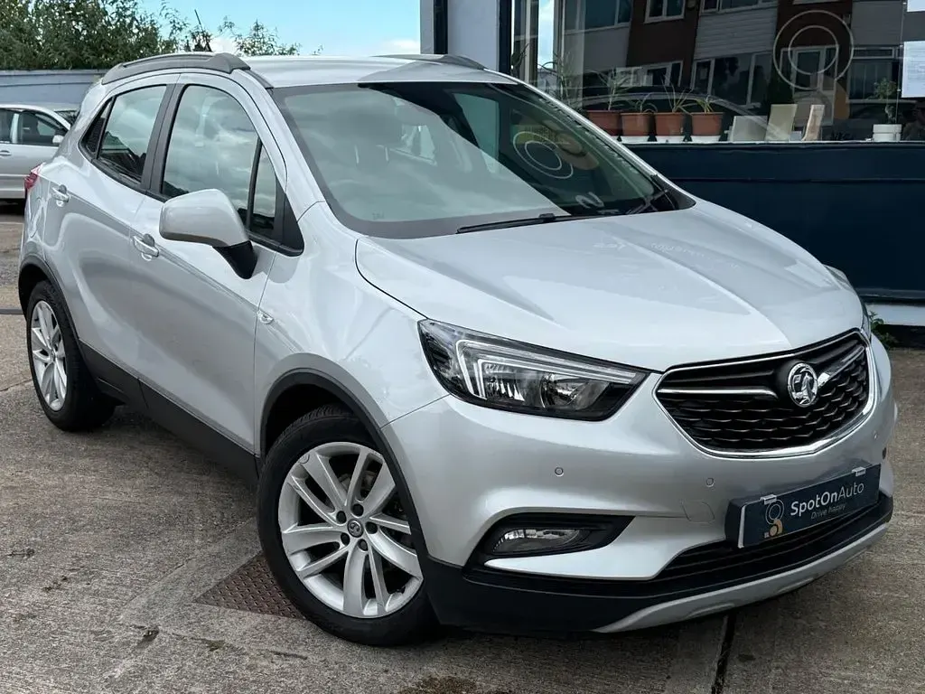 Used Vauxhall Mokka X Active 140 HP (102 kW) 2018 Silver SUV