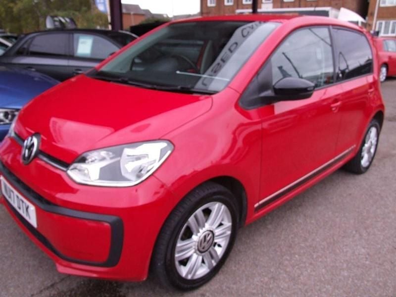Used VW up! Beats 60 HP (44 kW) 2017 Red Hatchback